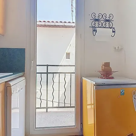 Spacious 3p With Balcony Close To The Sea 公寓 拉西约塔
