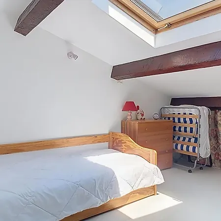 Spacious 3p With Balcony Close To The Sea *