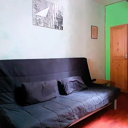 Spacious 3p With Balcony Close To The Sea 公寓